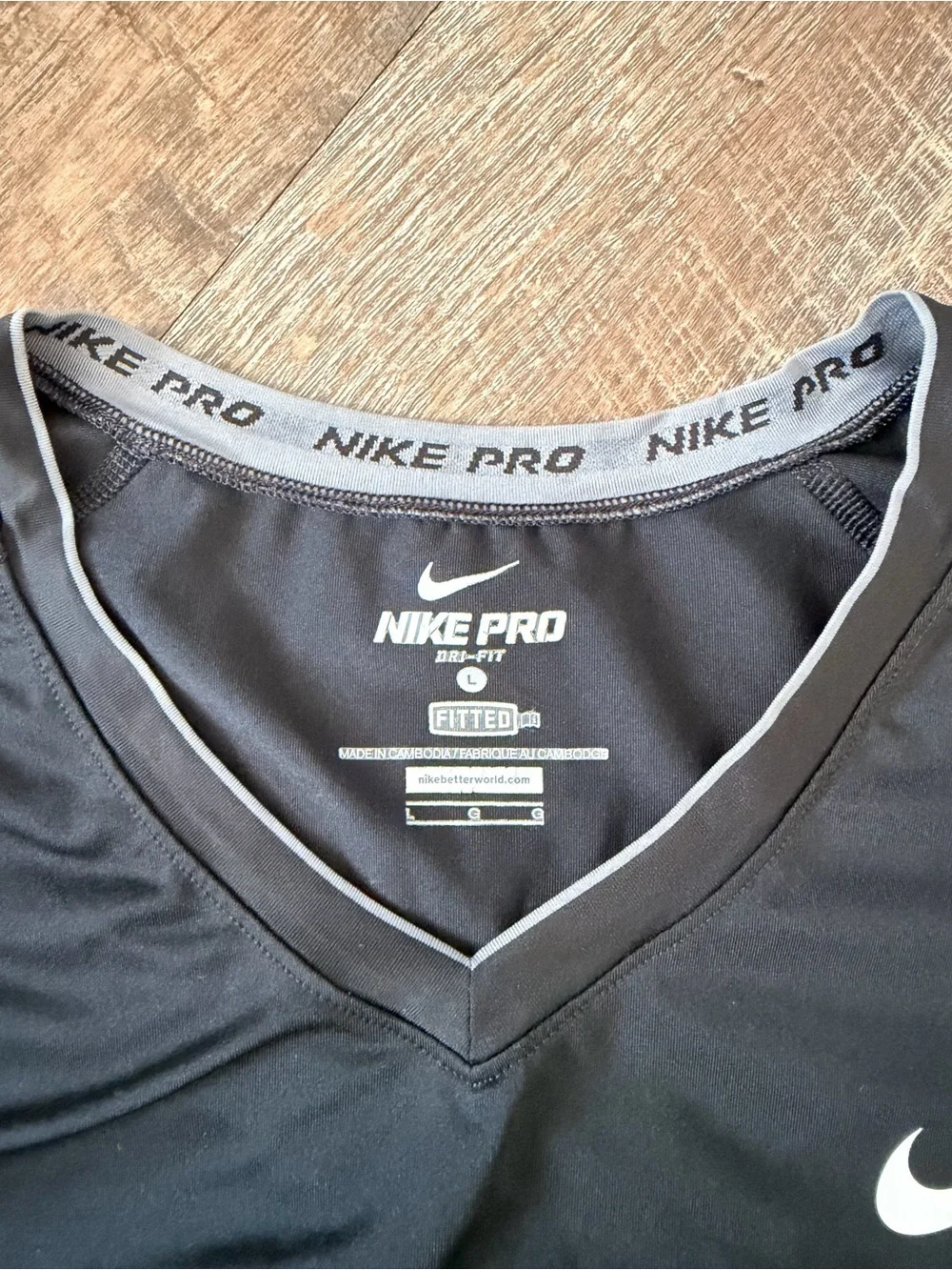 Nike Pro Dri-FIT Fitted Short Sleeve Athletic Top Women’s Large Black